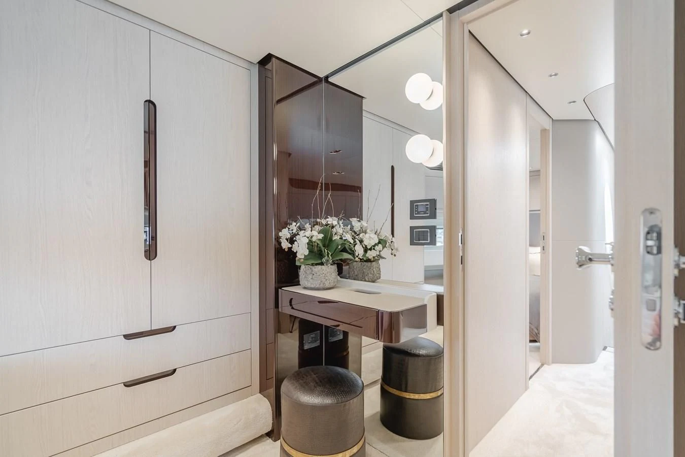 a bathroom with a mirror and a sink aboard AZIMUT 25 METRI GRANDE Yacht for Sale