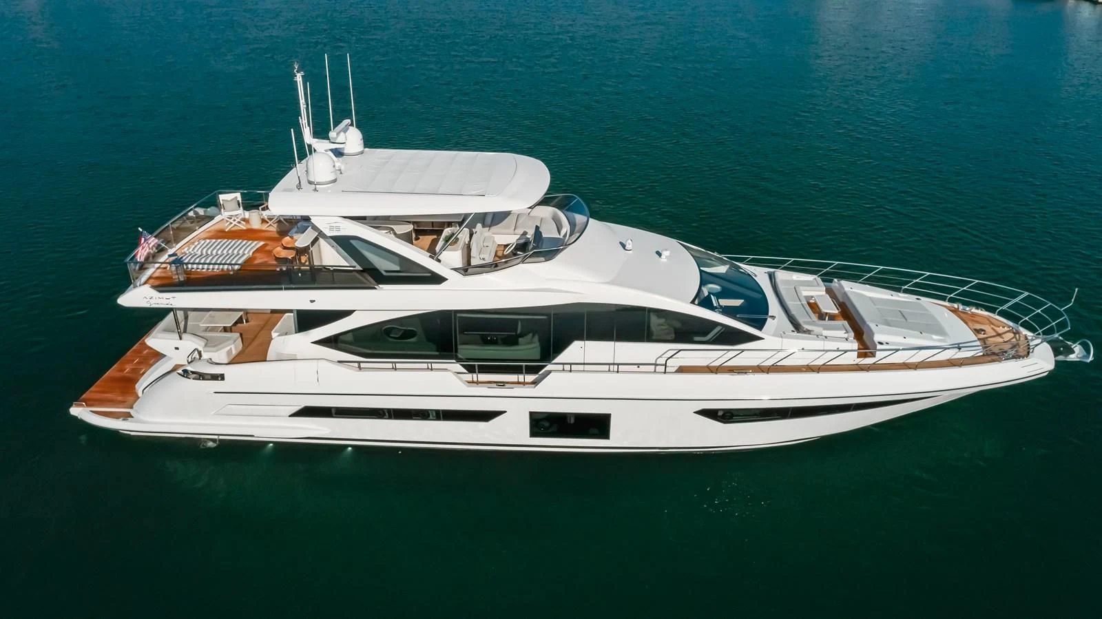 a boat in the water aboard AZIMUT 25 METRI GRANDE Yacht for Sale