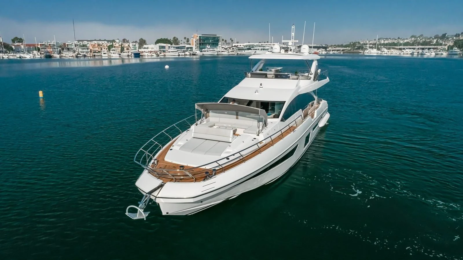 a boat in the water aboard AZIMUT 25 METRI GRANDE Yacht for Sale