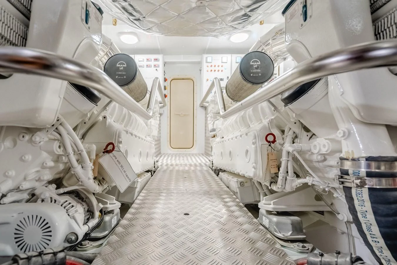 a room with several machines aboard AZIMUT 25 METRI GRANDE Yacht for Sale