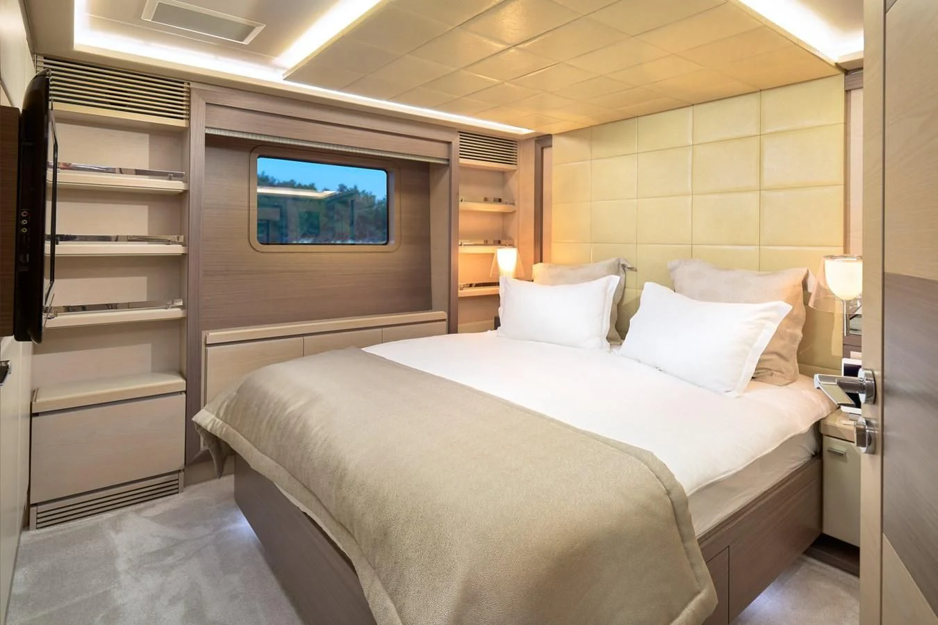 a bed in a room aboard OCEAN DRIVE Yacht for Charter