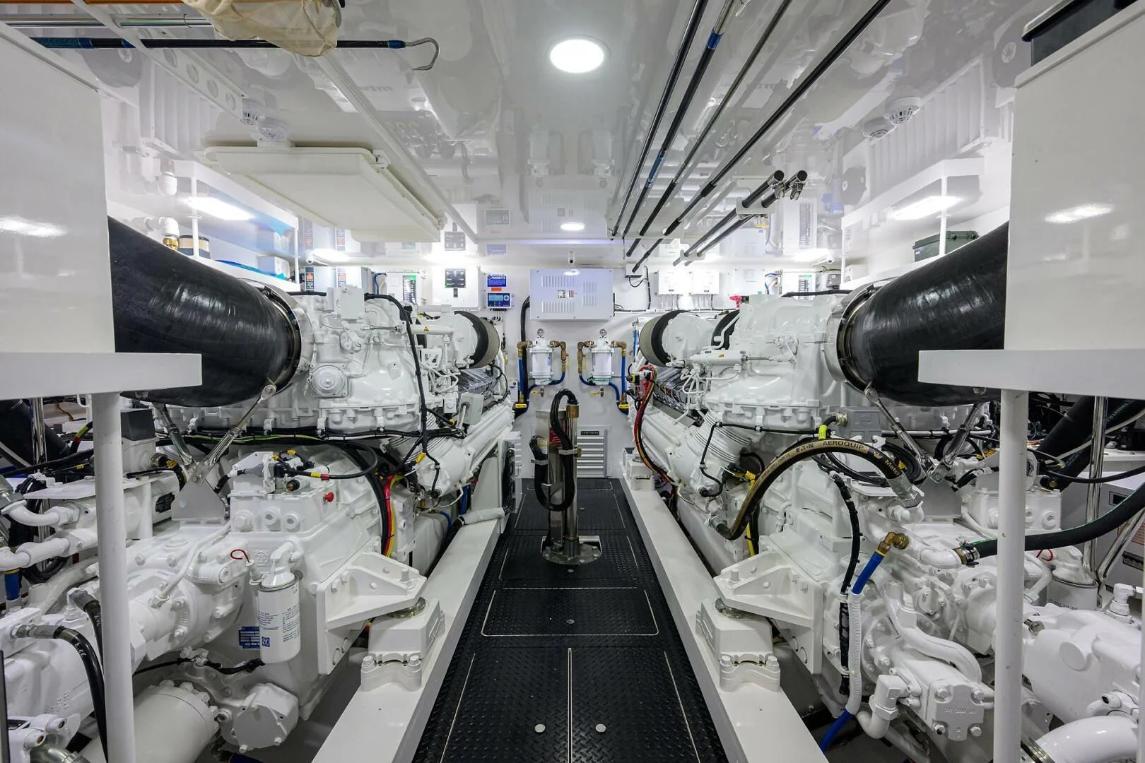 a machine in a factory aboard FORTY NINER Yacht for Sale