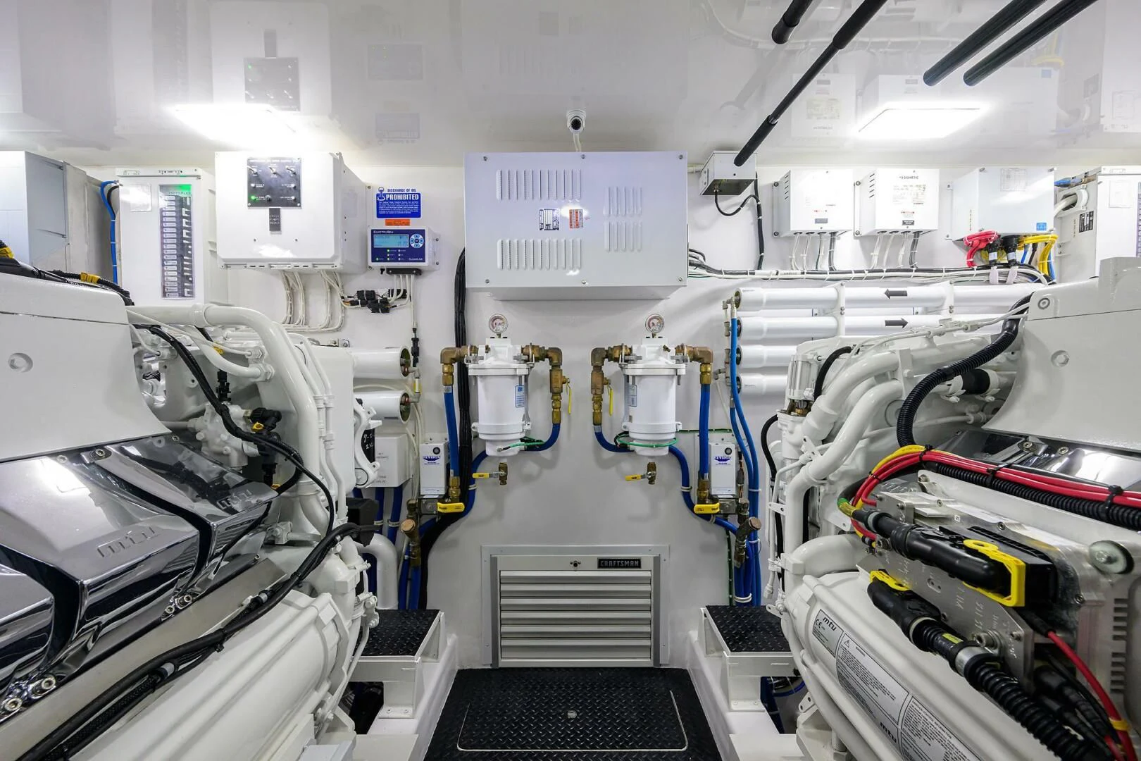 a room with several machines aboard FORTY NINER Yacht for Sale
