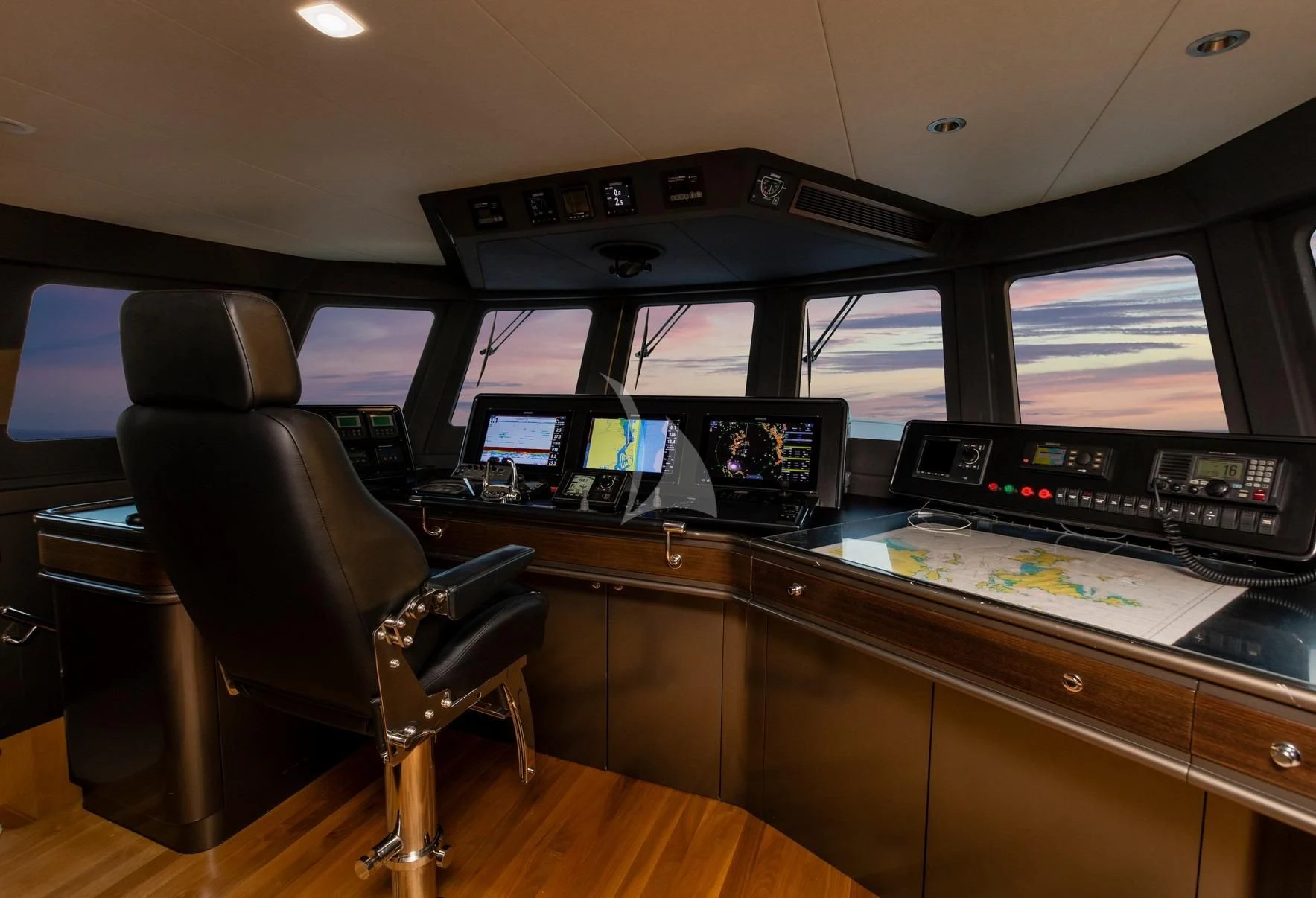a room with a desk and computer aboard TEXAS T Yacht for Sale