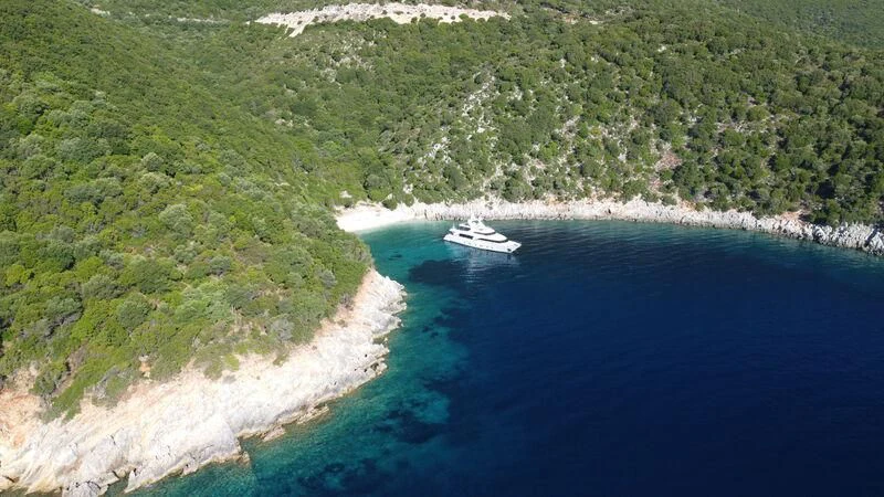 a boat in the water aboard MIAMAA Yacht for Sale
