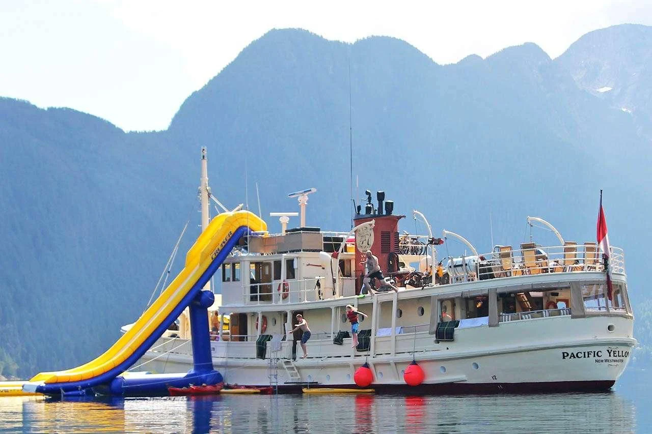 a boat with a group of people on it aboard PACIFIC YELLOWFIN Yacht for Sale