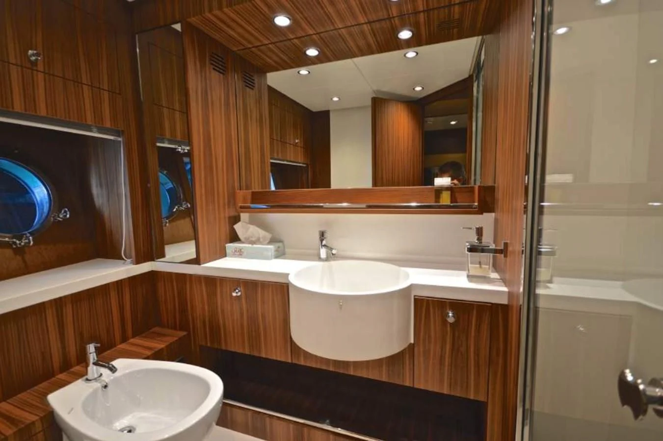 a bathroom with two sinks aboard TAURUS Yacht for Sale