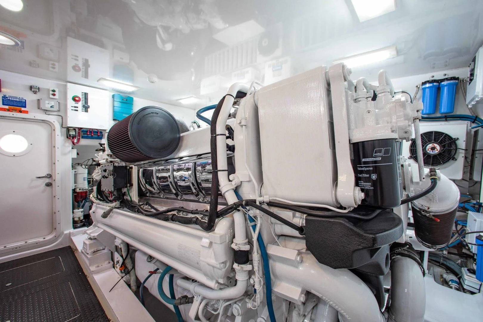 a machine with a large piece of equipment on it aboard BIMINI BABE Yacht for Sale