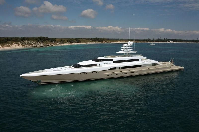 a white yacht in the water aboard SMERALDA Yacht for Sale