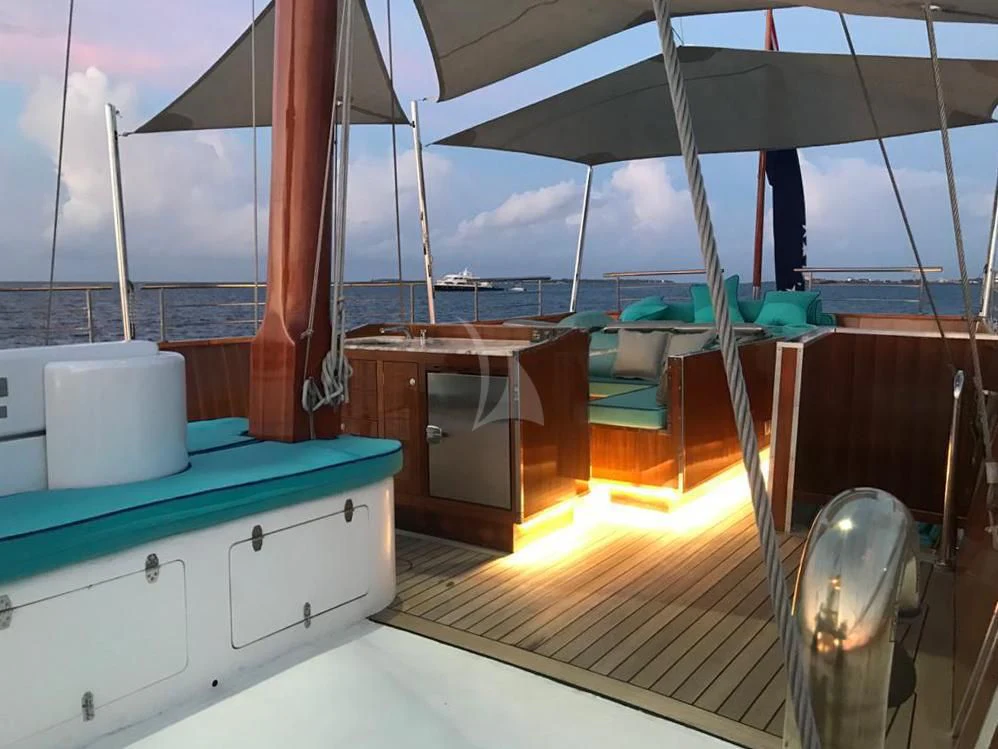 a boat with a sink and a bathtub aboard KALIZMA Yacht for Sale