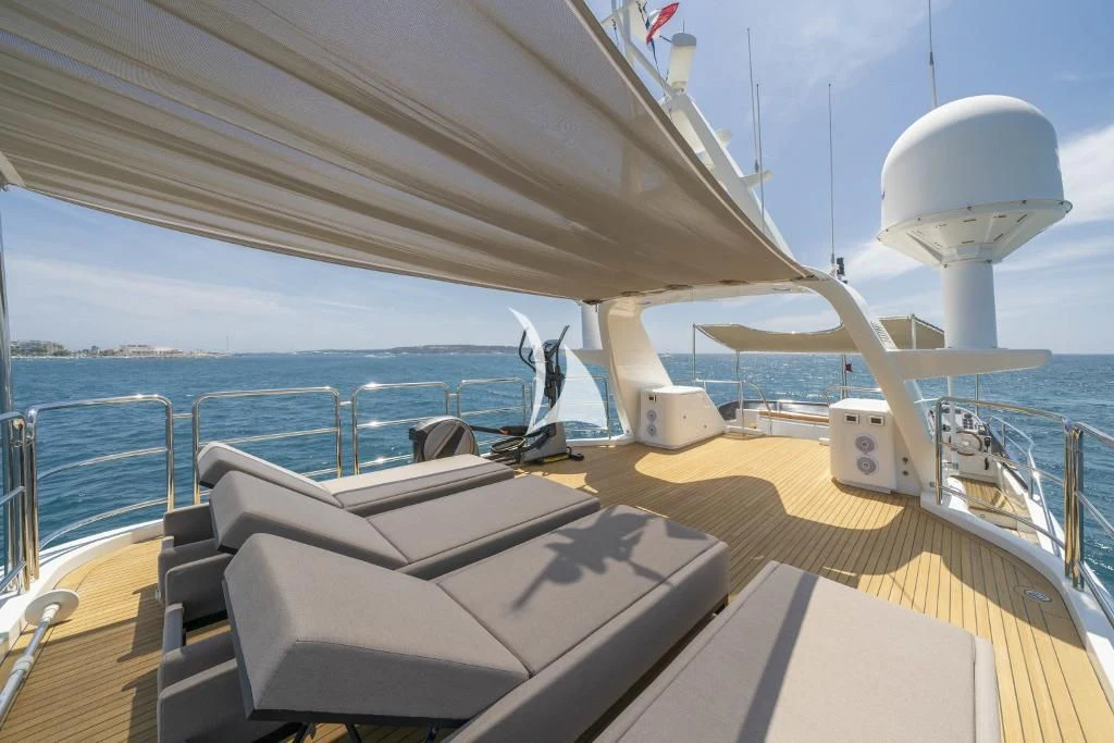 a boat on the water aboard QUID PRO QUO Yacht for Sale