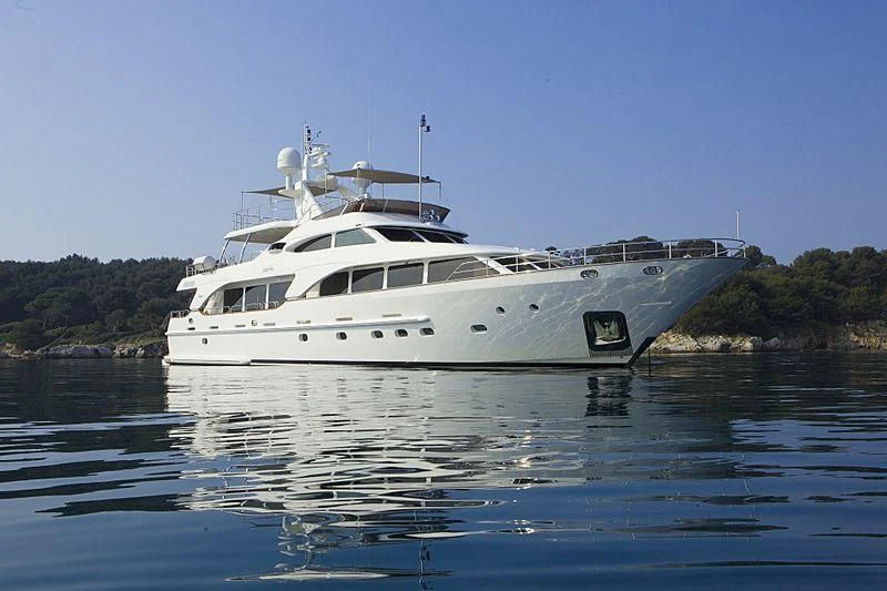 a boat on the water aboard QUID PRO QUO Yacht for Sale