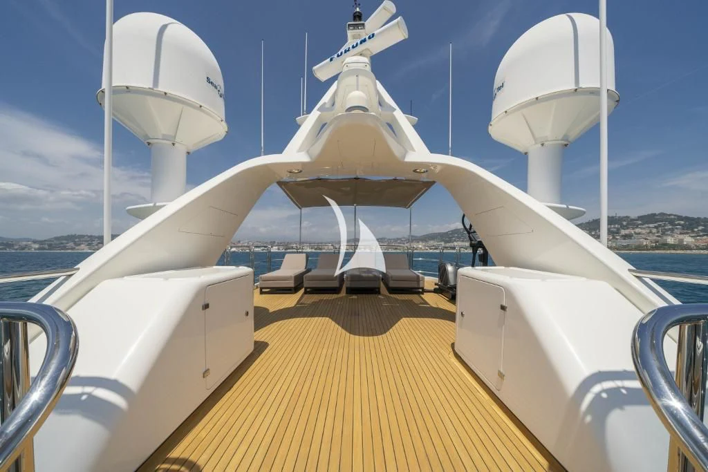 a boat on the water aboard QUID PRO QUO Yacht for Sale