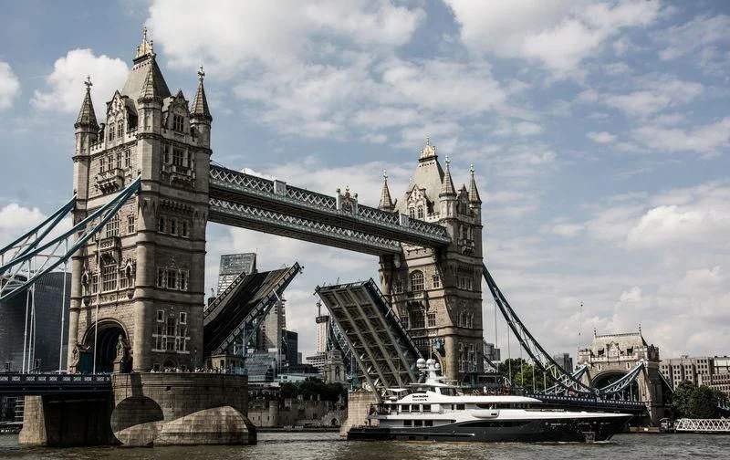 a bridge over water aboard GENE MACHINE Yacht for Sale
