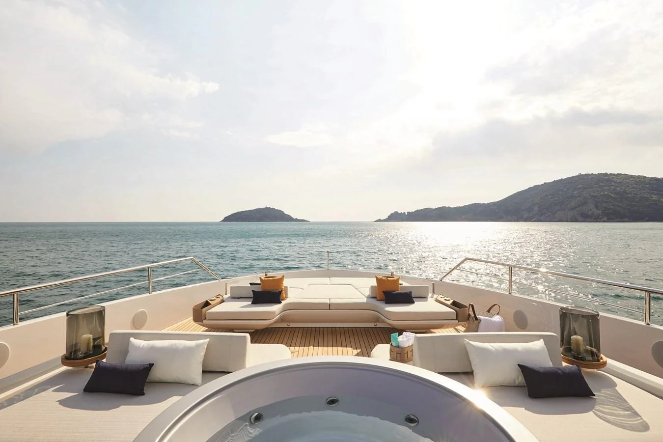 a large white bathtub on a boat in the water aboard EYE OF DESTINY Yacht for Sale