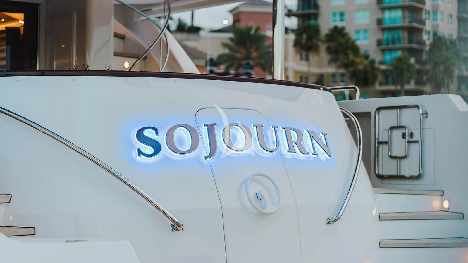 text aboard LA LADY Yacht for Sale