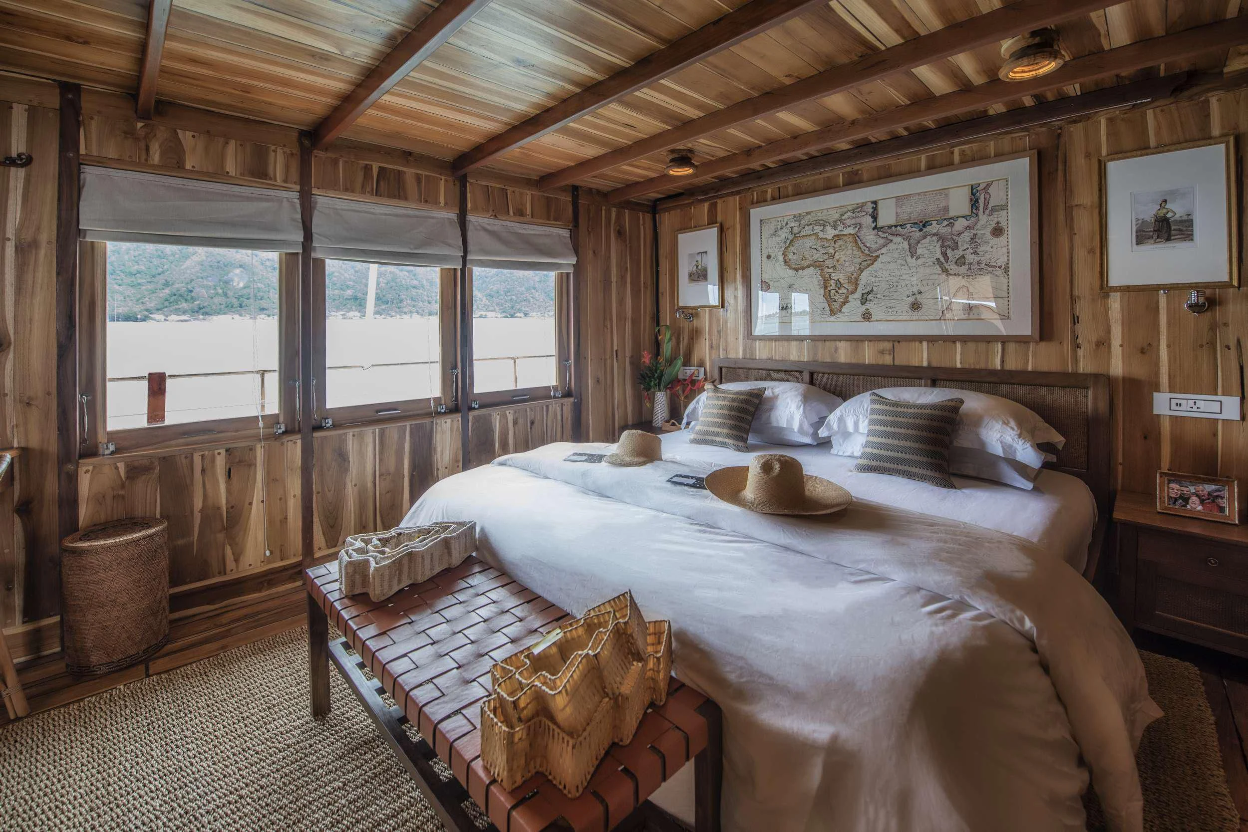 a bedroom with a large bed aboard SEQUOIA Yacht for Sale