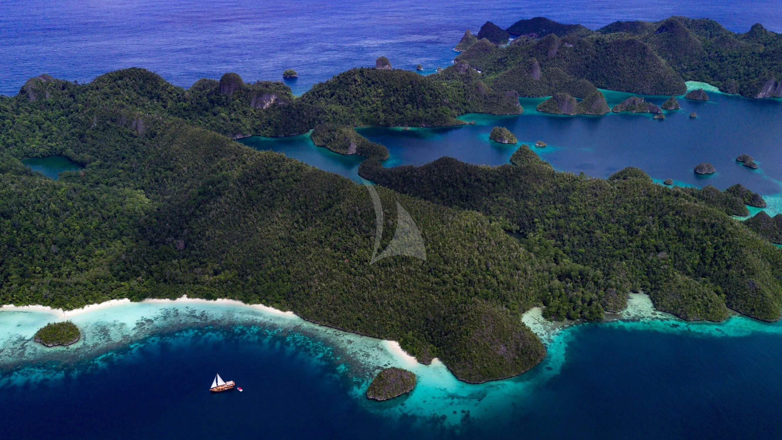 a view of a beach and ocean aboard SEQUOIA Yacht for Sale