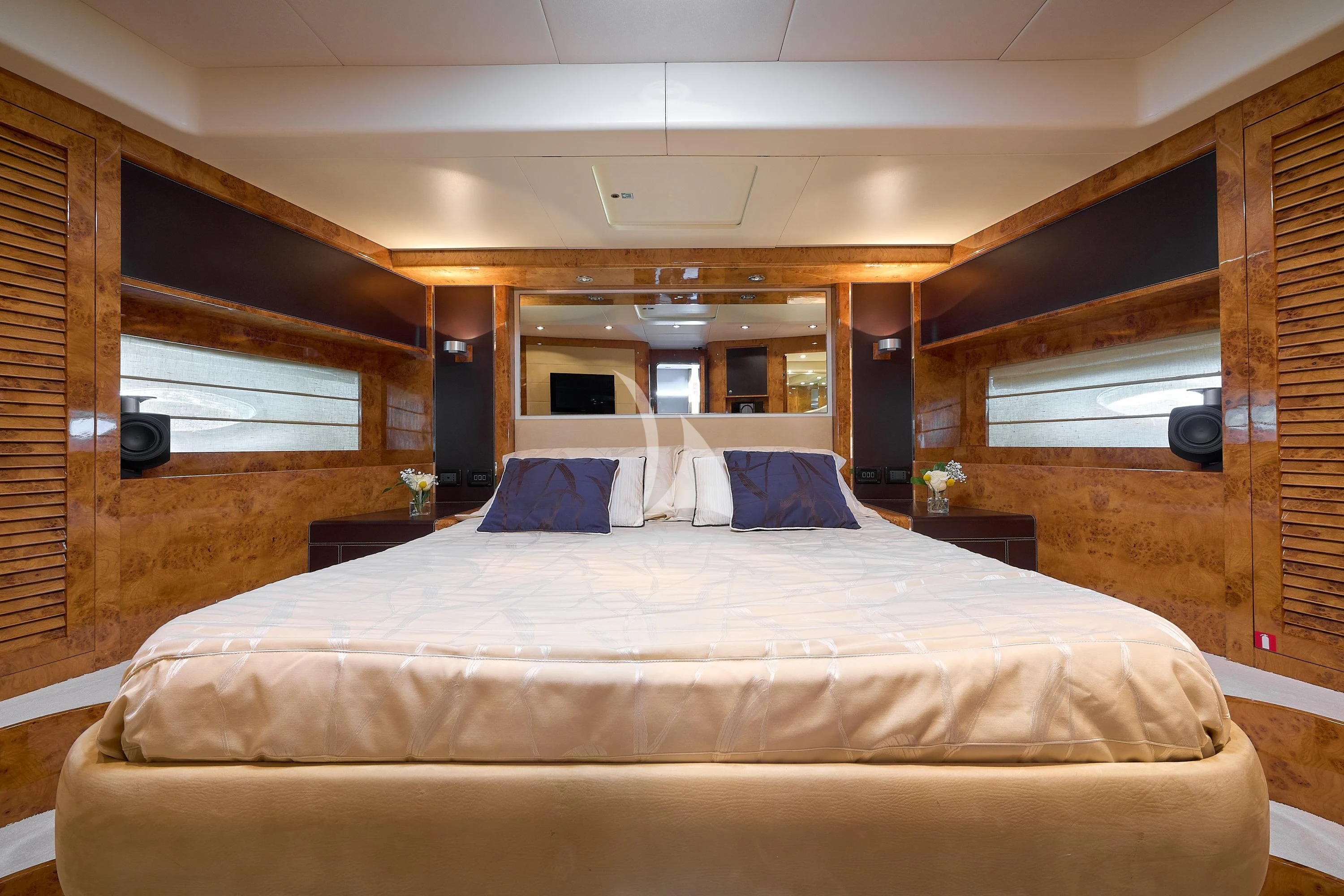 a bed in a cabin aboard 888 Yacht for Sale