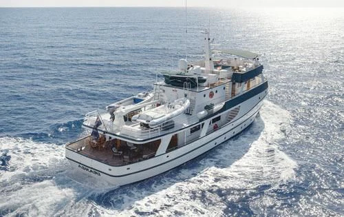 a boat in the water aboard ASKARI Yacht for Sale