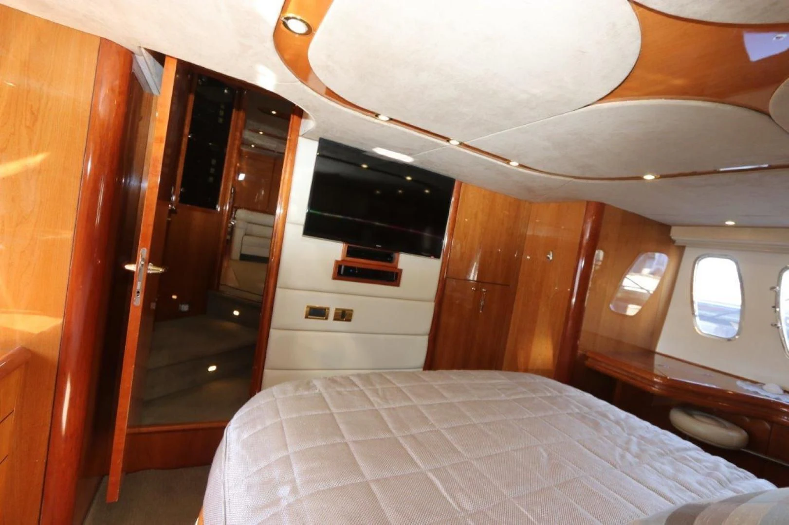 a bed in a cabin aboard SECOND THOUGHTS Yacht for Sale