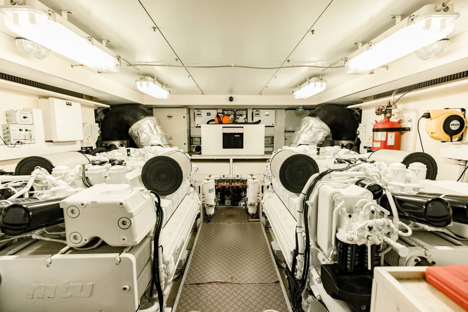 a room full of white machines aboard SHE RUNS WET Yacht for Sale