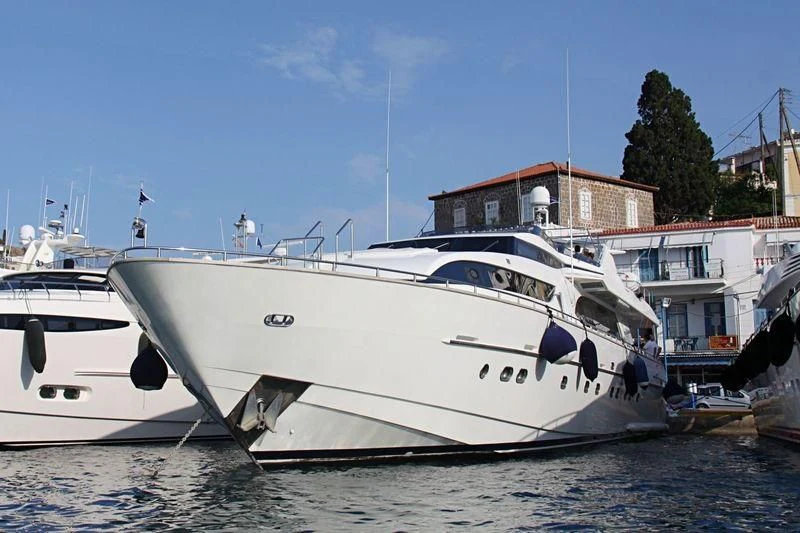 a boat on the water aboard HUNTER Yacht for Sale