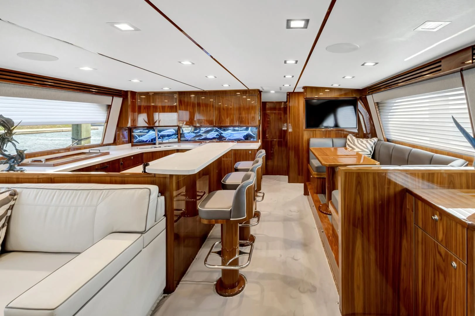 inside of a boat aboard POZO SECO Yacht for Sale