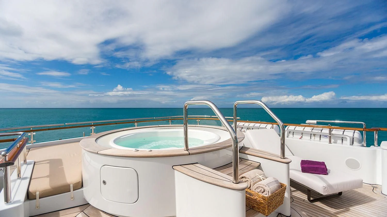 a white tub on a boat aboard MICHAELA ROSE Yacht for Sale