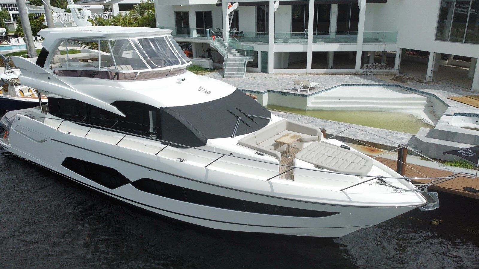 a boat parked on the side of a road aboard 66 MANHATTAN Yacht for Sale