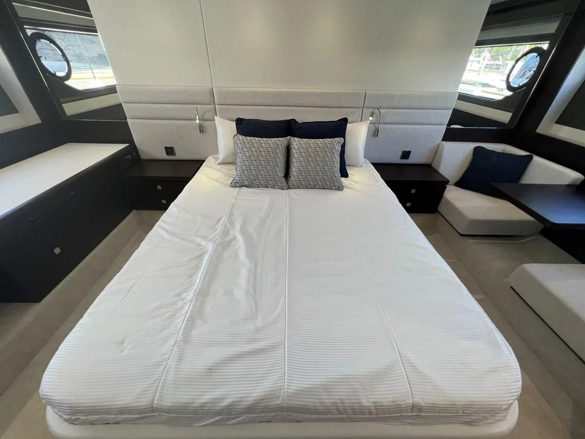 a bed in a car aboard 66 MANHATTAN Yacht for Sale