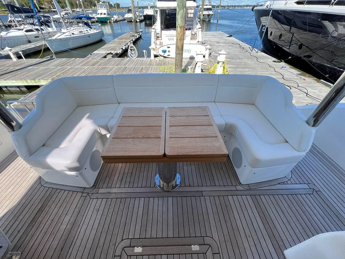 a bench on a deck aboard 66 MANHATTAN Yacht for Sale