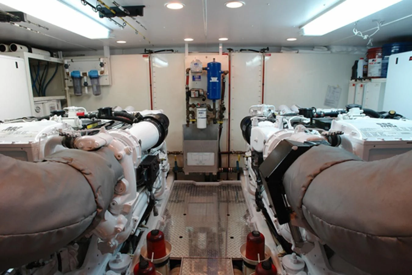 a room with machinery aboard SANTO ANTONIO Yacht for Sale