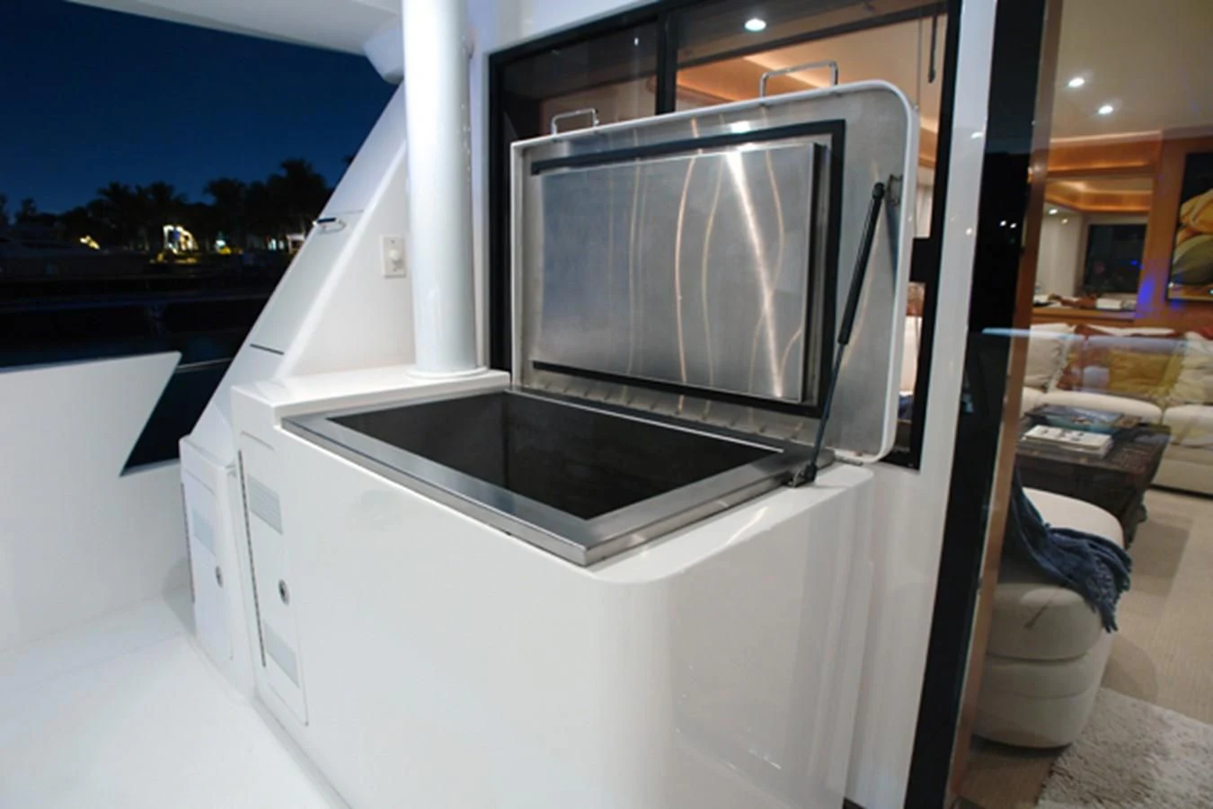 a white machine with a vent aboard SANTO ANTONIO Yacht for Sale