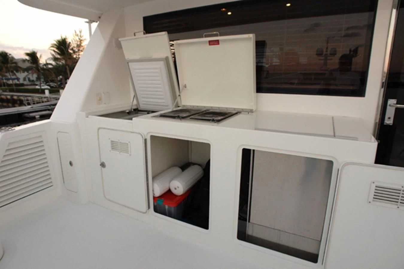a white machine with a computer inside aboard SANTO ANTONIO Yacht for Sale