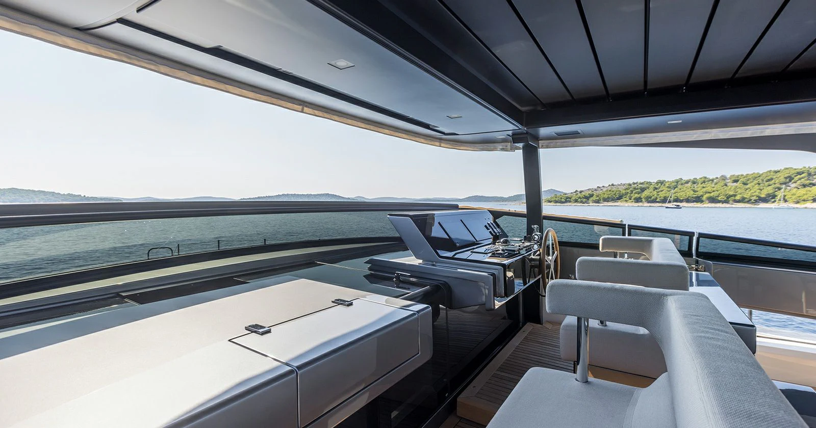 inside of a boat aboard JICJ Yacht for Sale