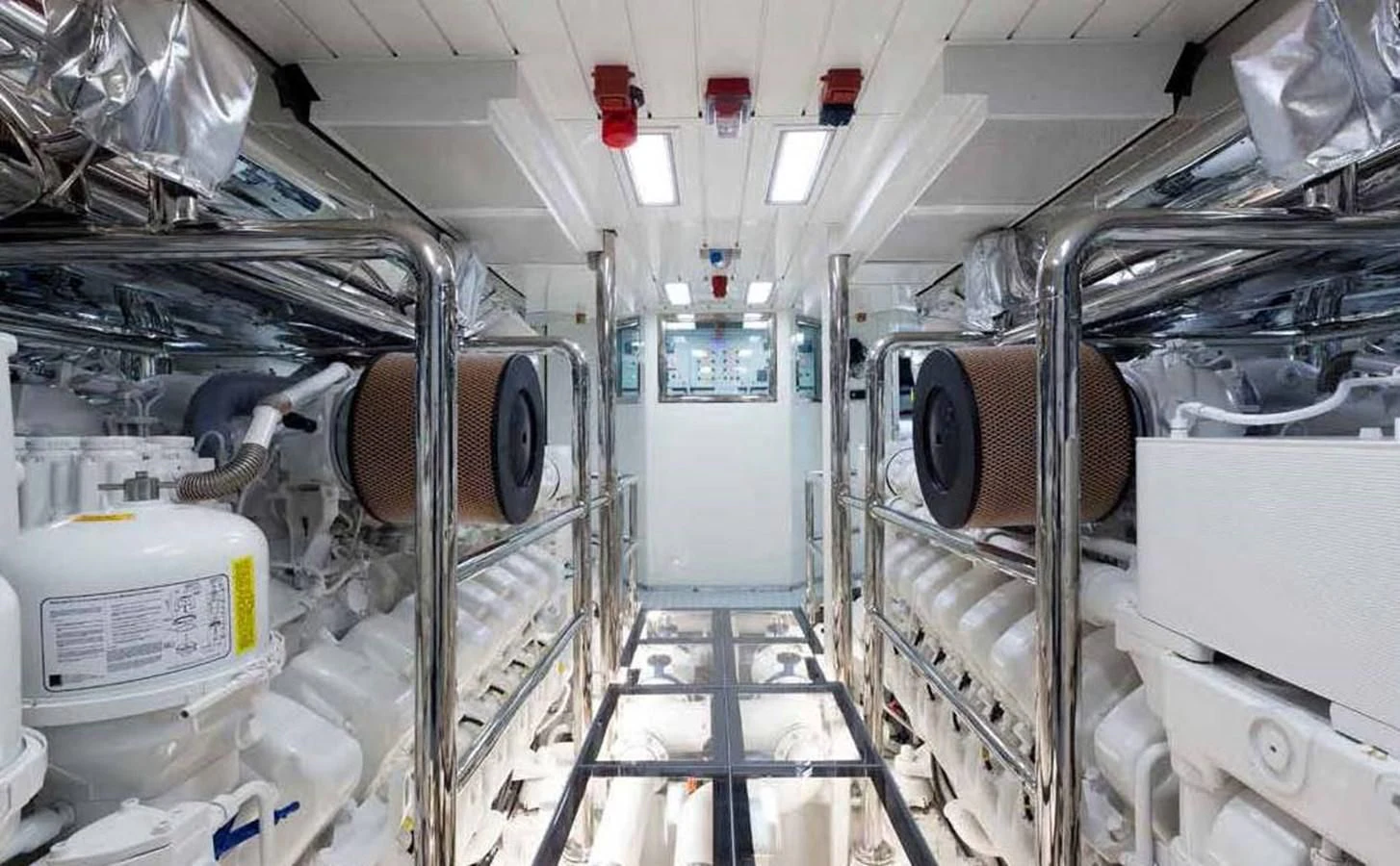 a large room with machinery aboard SIMPLY EIGHT Yacht for Sale