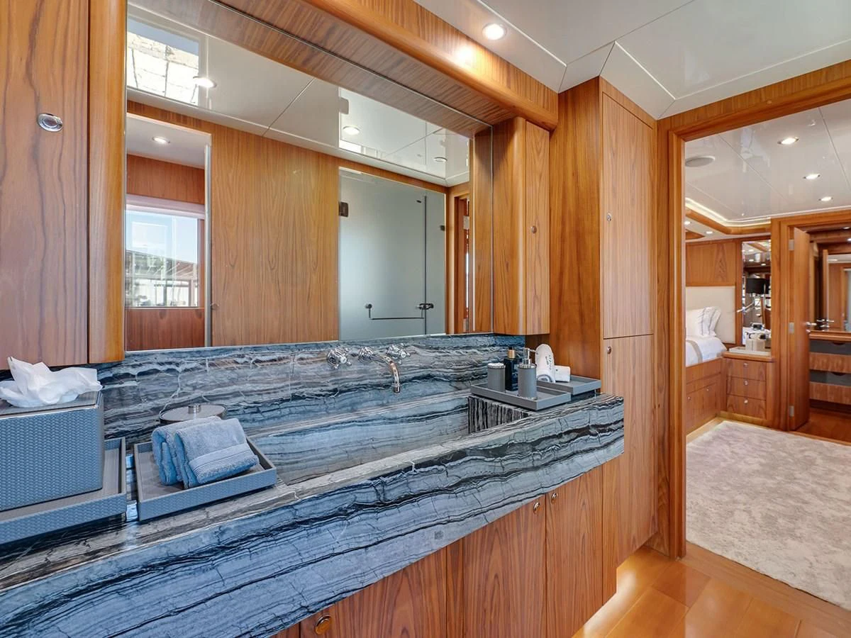 a large bathroom with a large jacuzzi tub aboard MOCEAN Yacht for Sale