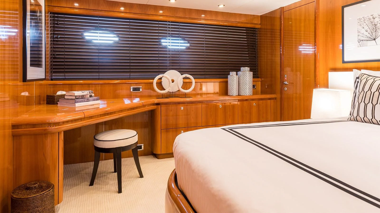 a bed and desk in a room aboard WINNING STREAK 2 Yacht for Sale