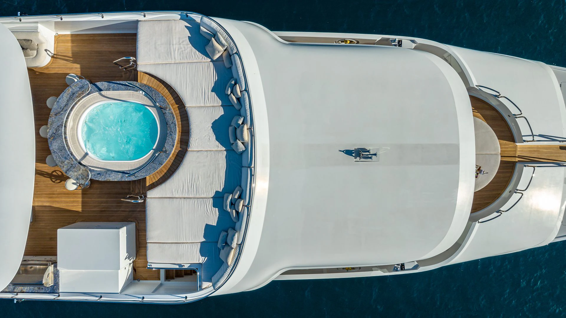 a large white machine aboard MILESTONE Yacht for Sale