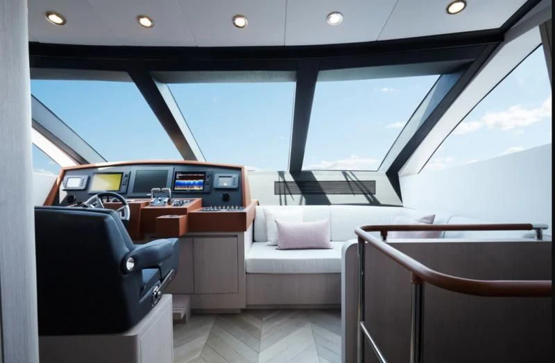 inside of a car aboard LONGREEF 90/01 SX Yacht for Sale
