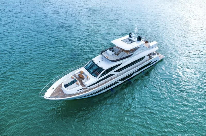a boat in the water aboard LONGREEF 90/01 SX Yacht for Sale