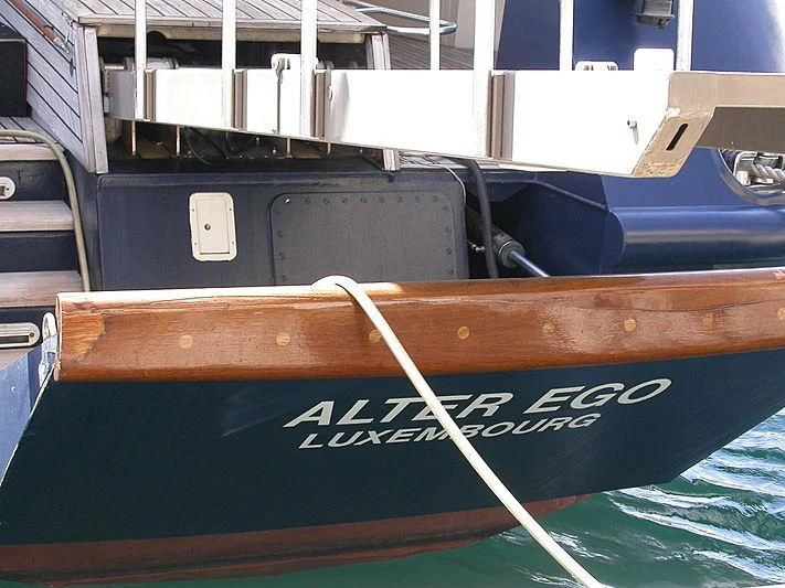 a boat with a paddle aboard ALTER EGO Yacht for Sale