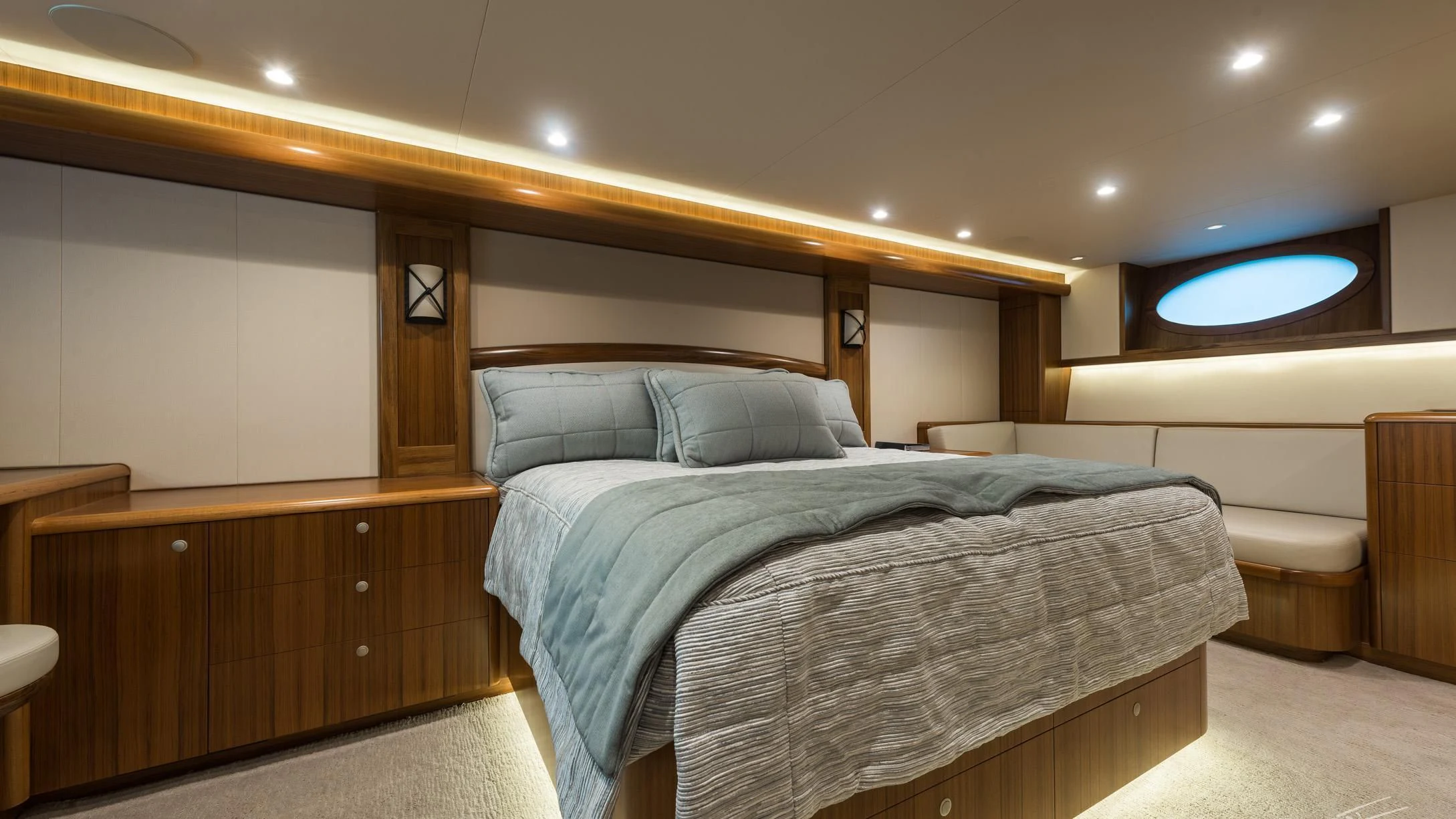 a bed in a room aboard 18 REELER Yacht for Sale