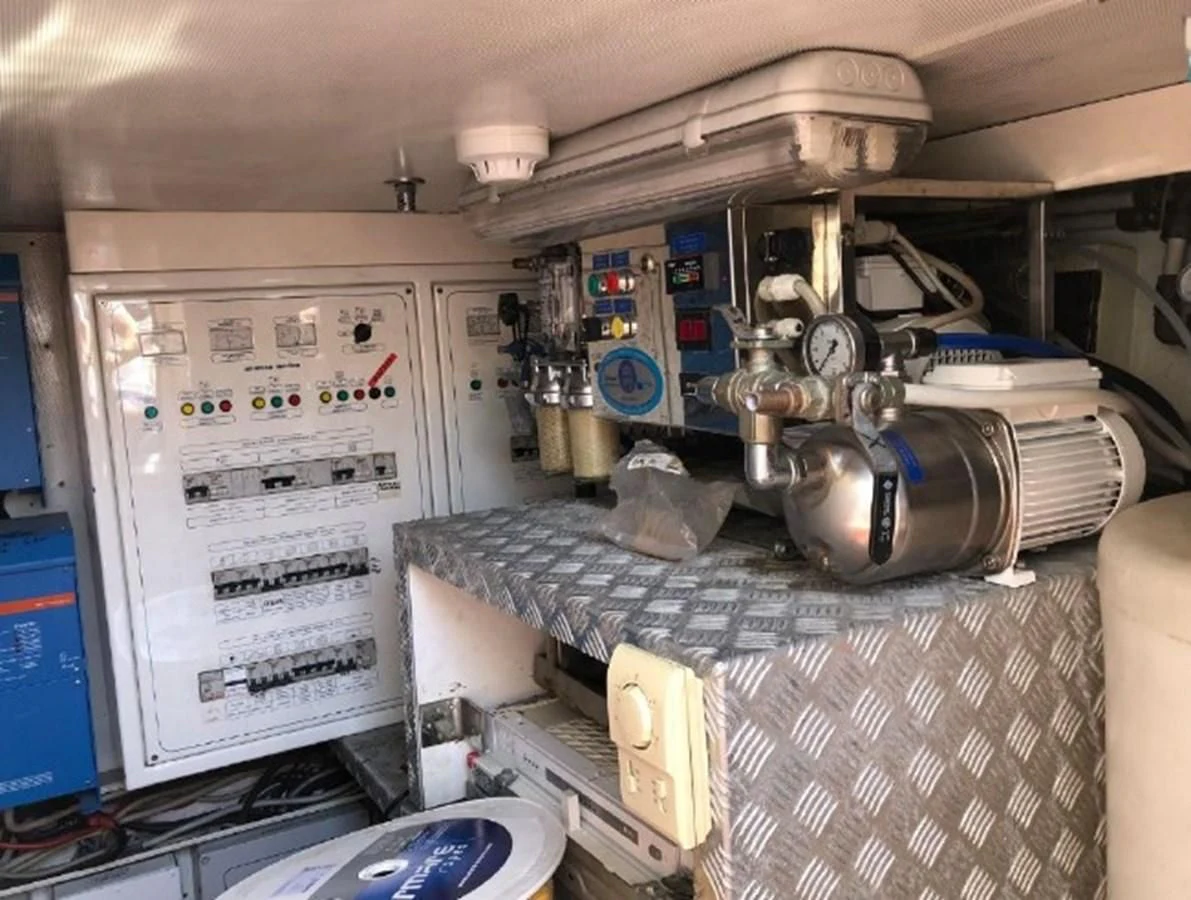 a large machine with many machines aboard LEGEND Yacht for Sale