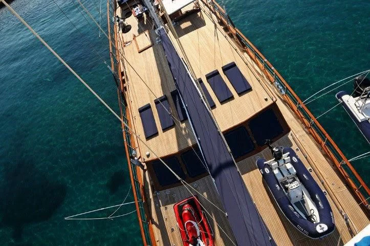 a boat on the water aboard CLEAR EYES Yacht for Sale
