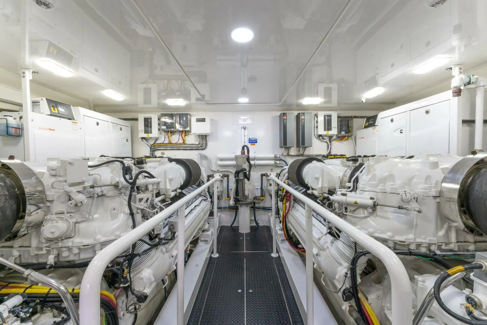 a room with machinery aboard HIGH COTTON Yacht for Sale
