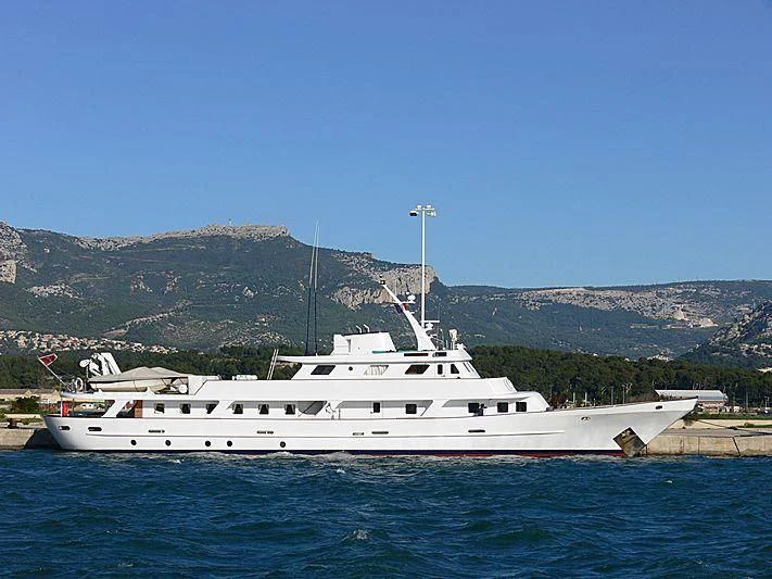 a white yacht in the water aboard TRAFALGAR Yacht for Sale