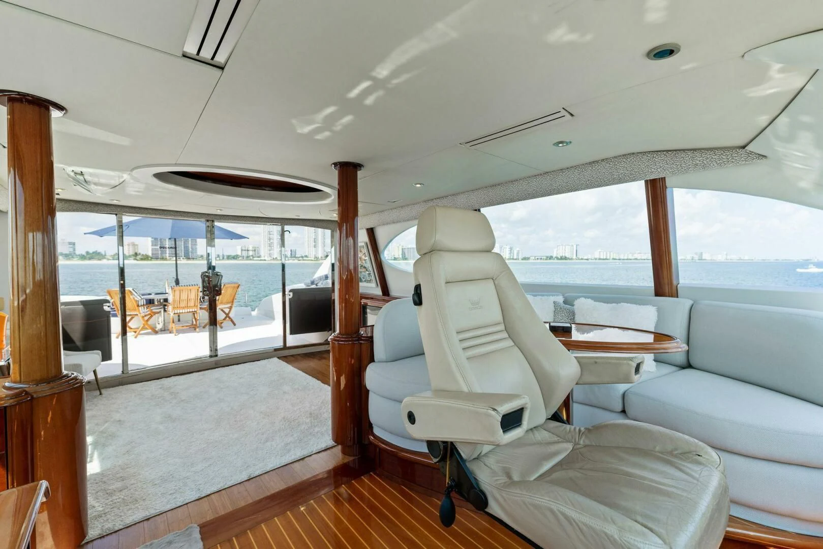 a room with a view of the ocean and the deck aboard CORAGGIO Yacht for Sale