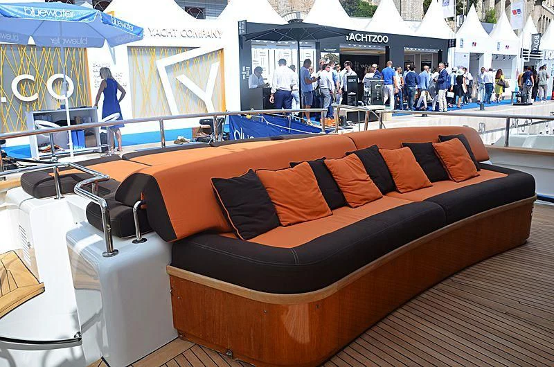a couch on a boat aboard FIORENTE Yacht for Sale